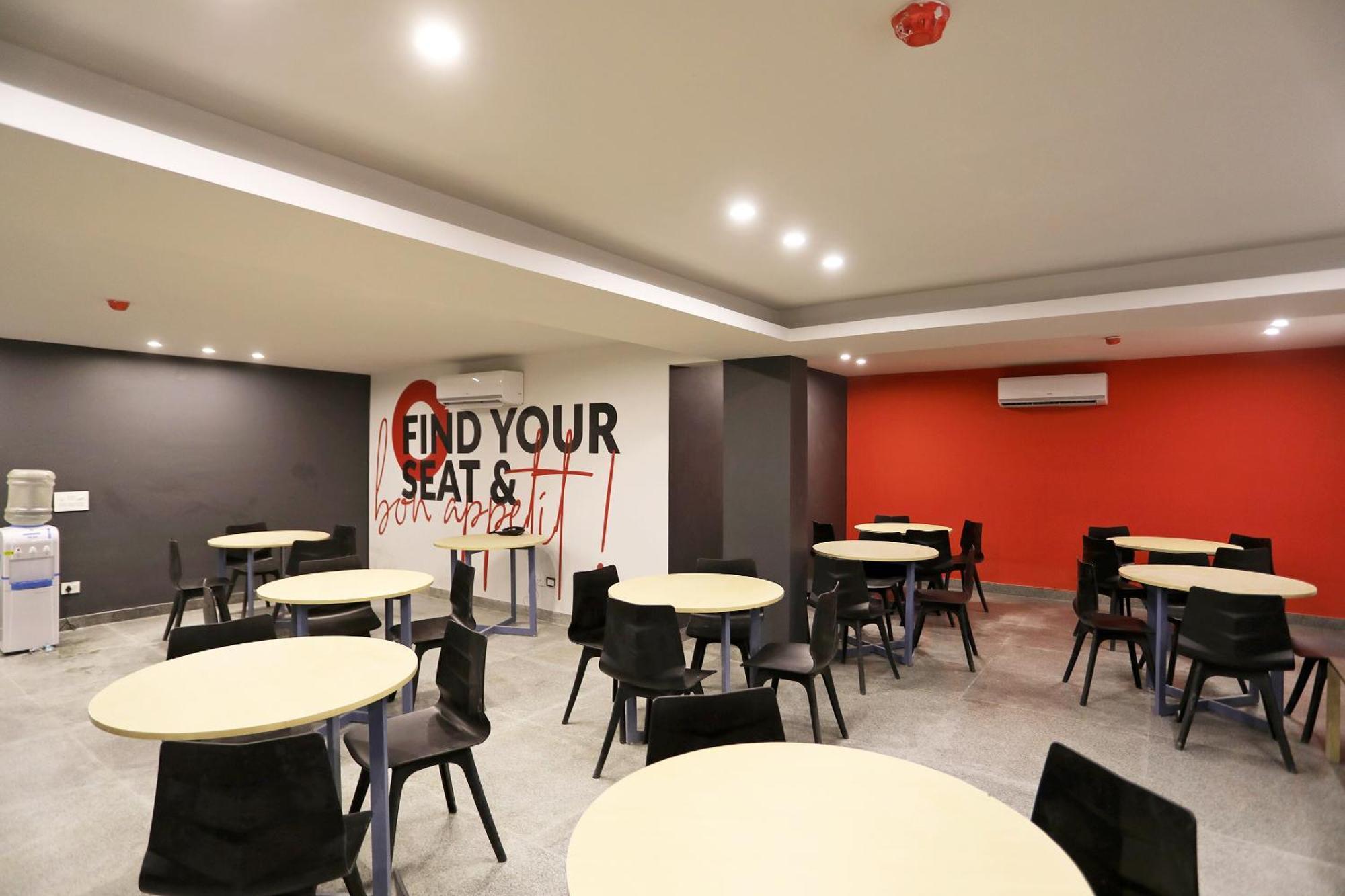 Collection O Moonlight Hotel Delhi  Ngoại thất bức ảnh