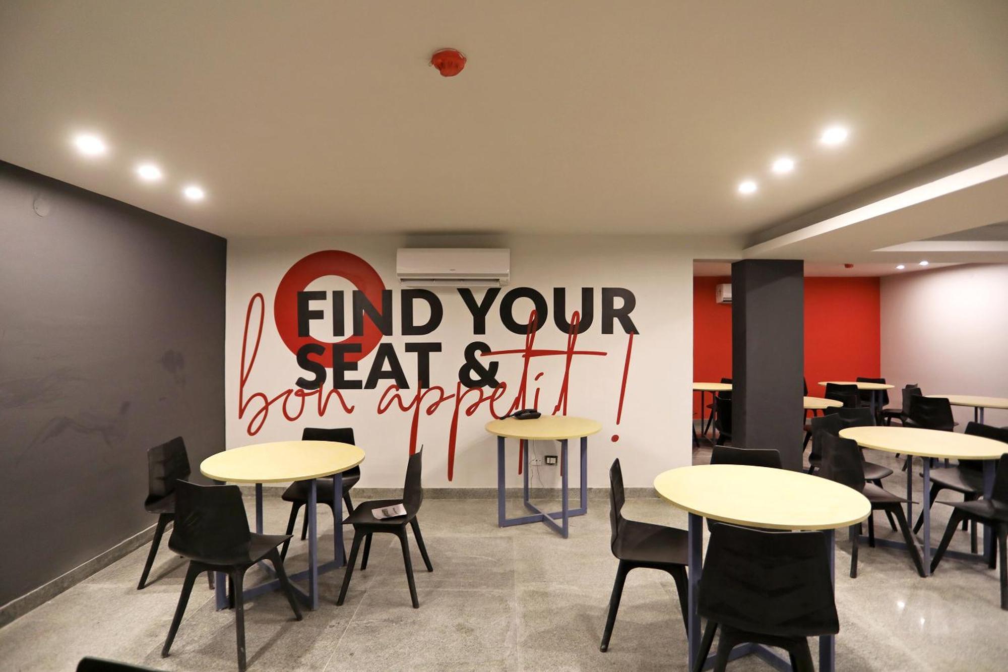 Collection O Moonlight Hotel Delhi  Ngoại thất bức ảnh